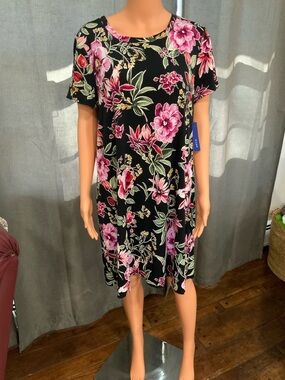 Apt. 9 Black Mini Dress with Pink Floral Print